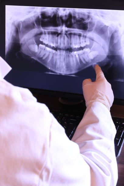 Best Weekend Emergency Dentist in Crest, CA